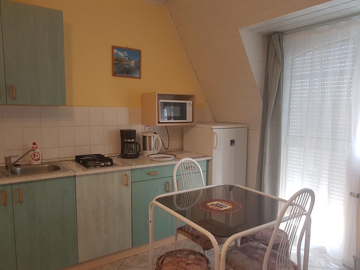 シオーフォクRichie Ii. Apartmanアパートメント エクステリア 写真